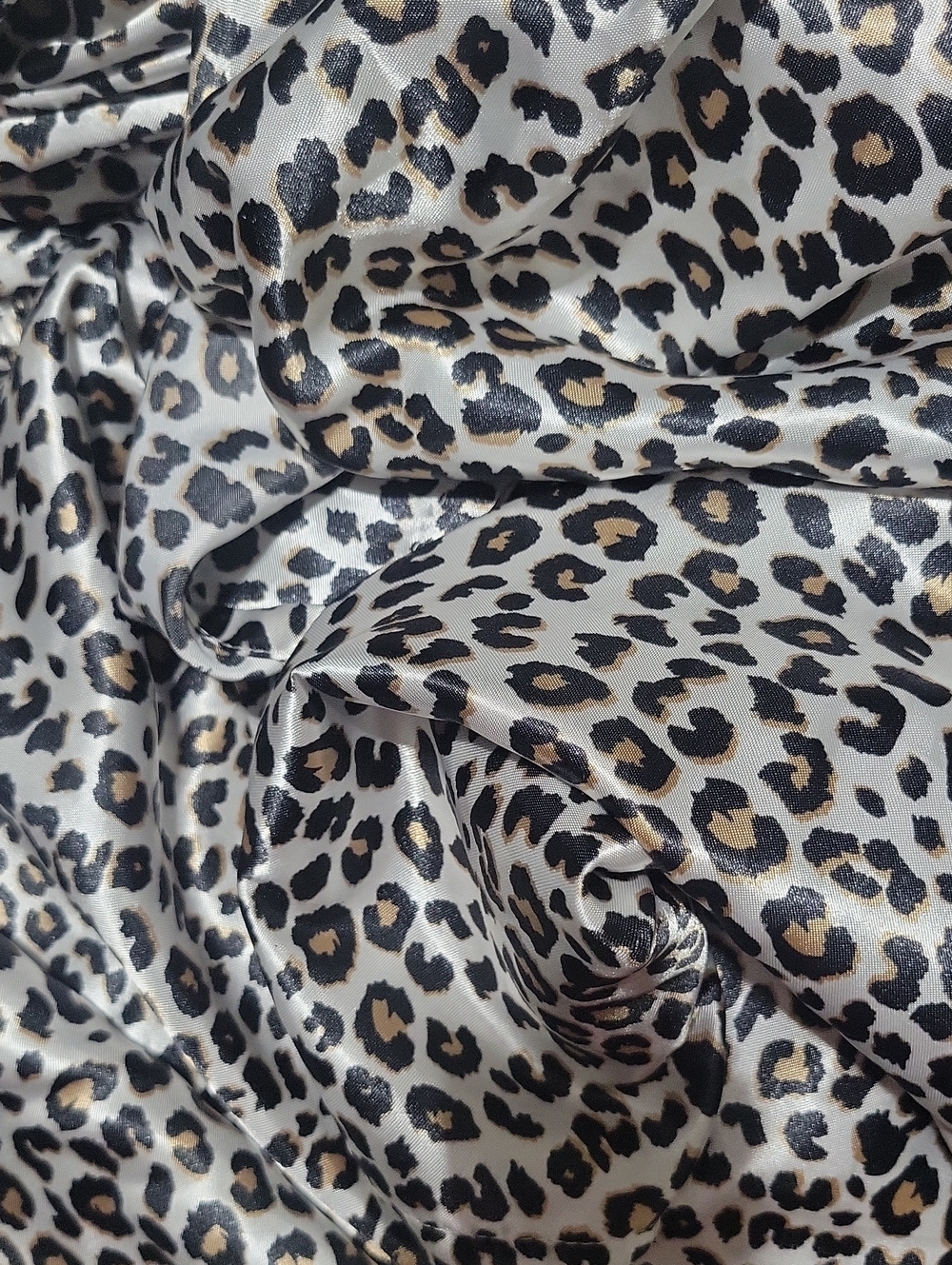 Betsey Johnson Leopard Print 'satin' King Sheets. Top and bottom sheets only.